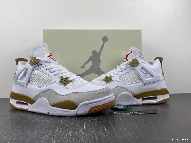 DR5415-120 Retro Jordan 4 SB 0915